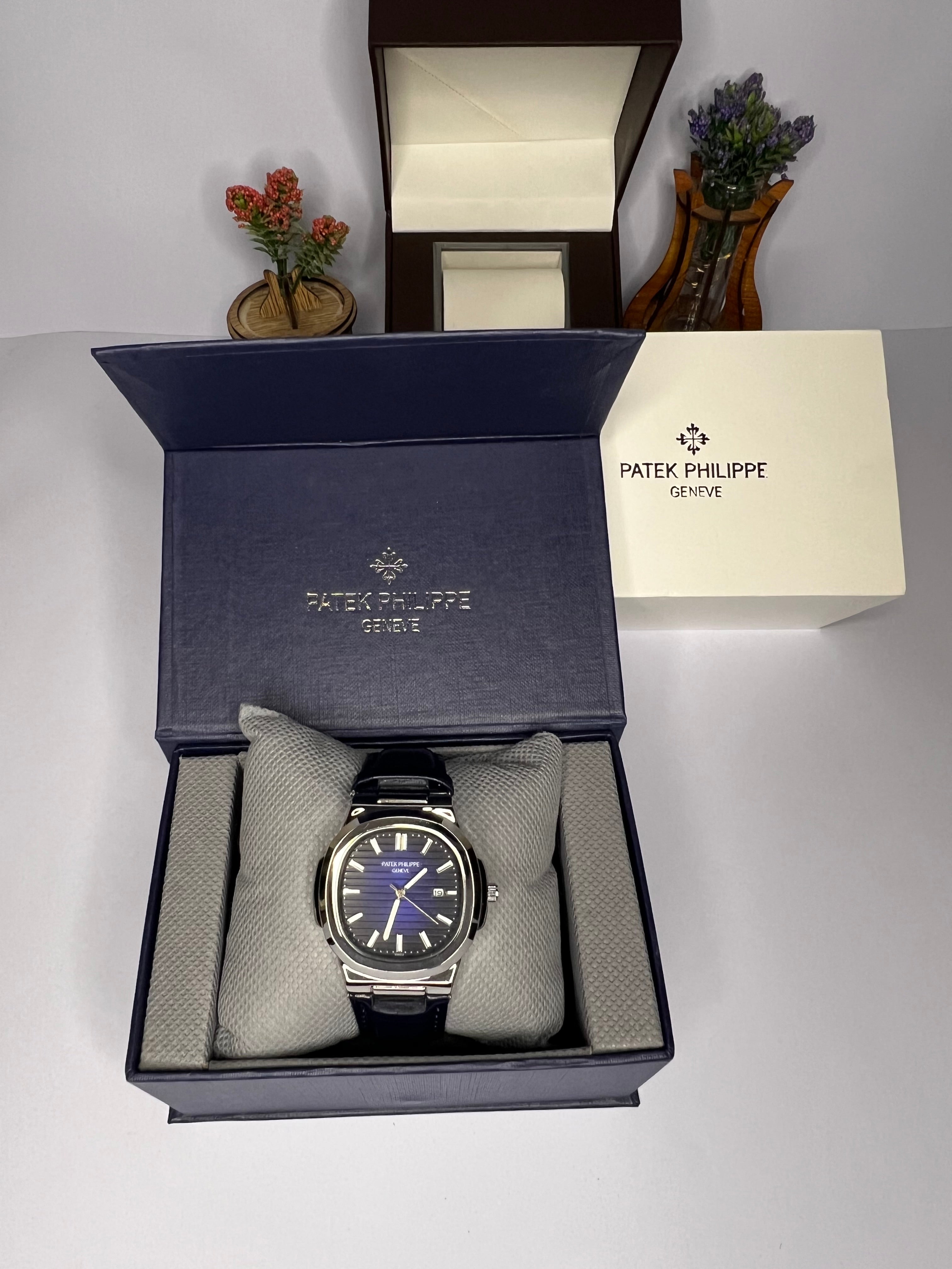Patek Philippe Premium Men’s Watch ( With Complete Box )